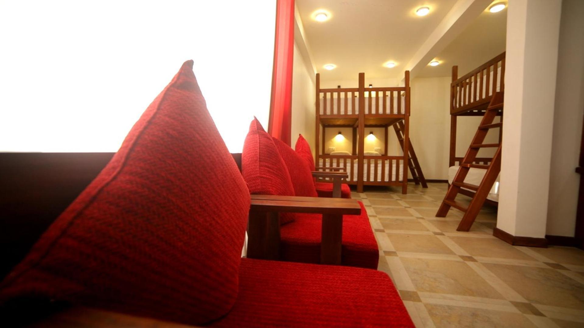 Shanthi Uyana Kandy Exterior foto
